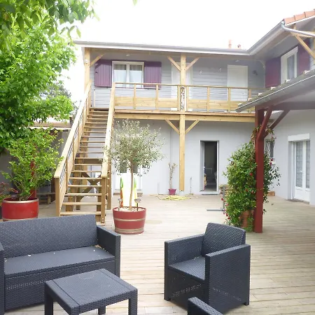 Chez Augustin Lacanau