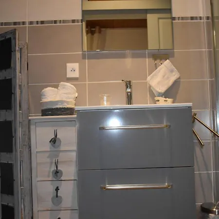 Chez Augustin Bed & Breakfast